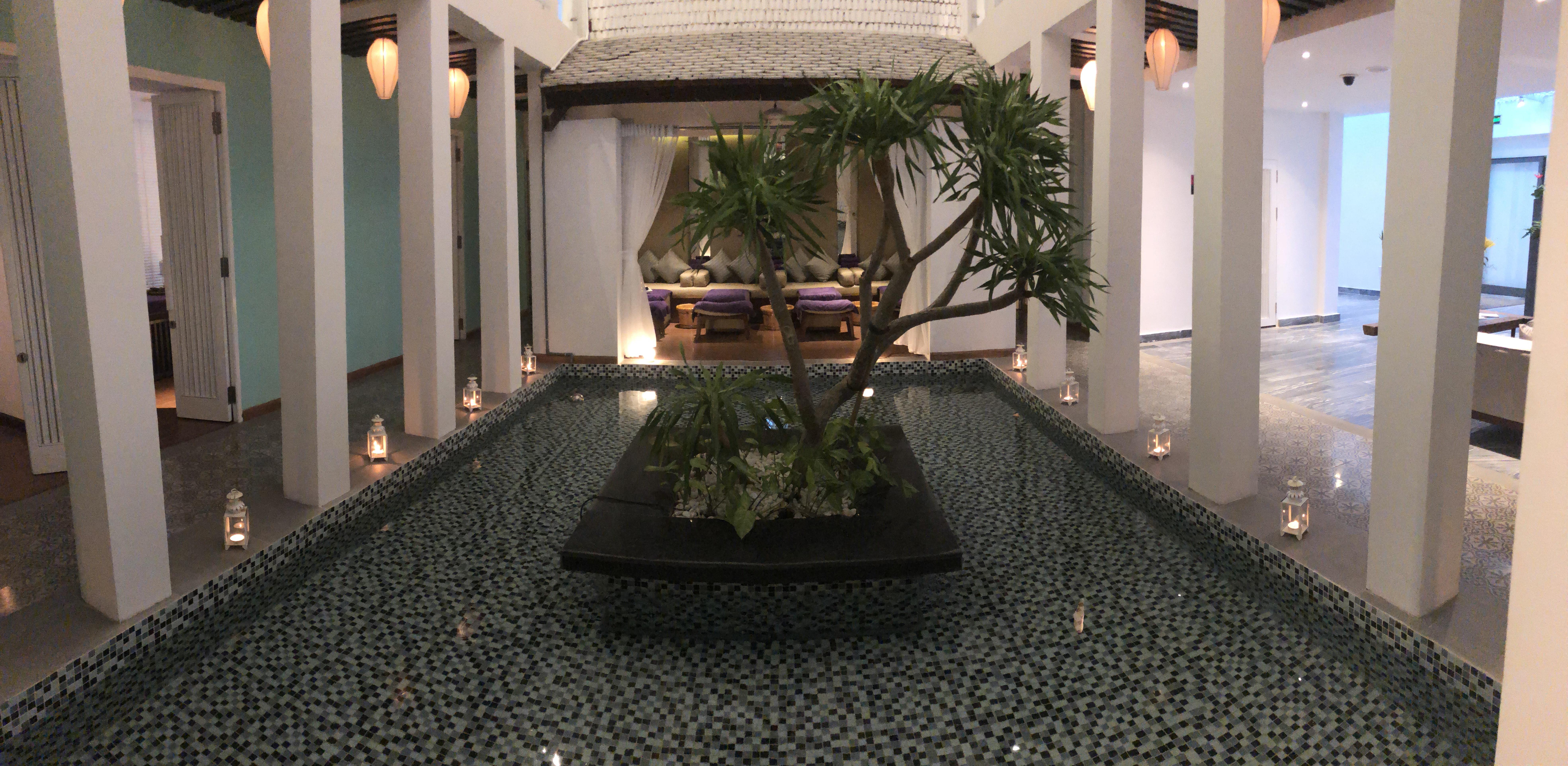ホテル サンライズ プレミアム リゾート ホイアン エクステリア 写真